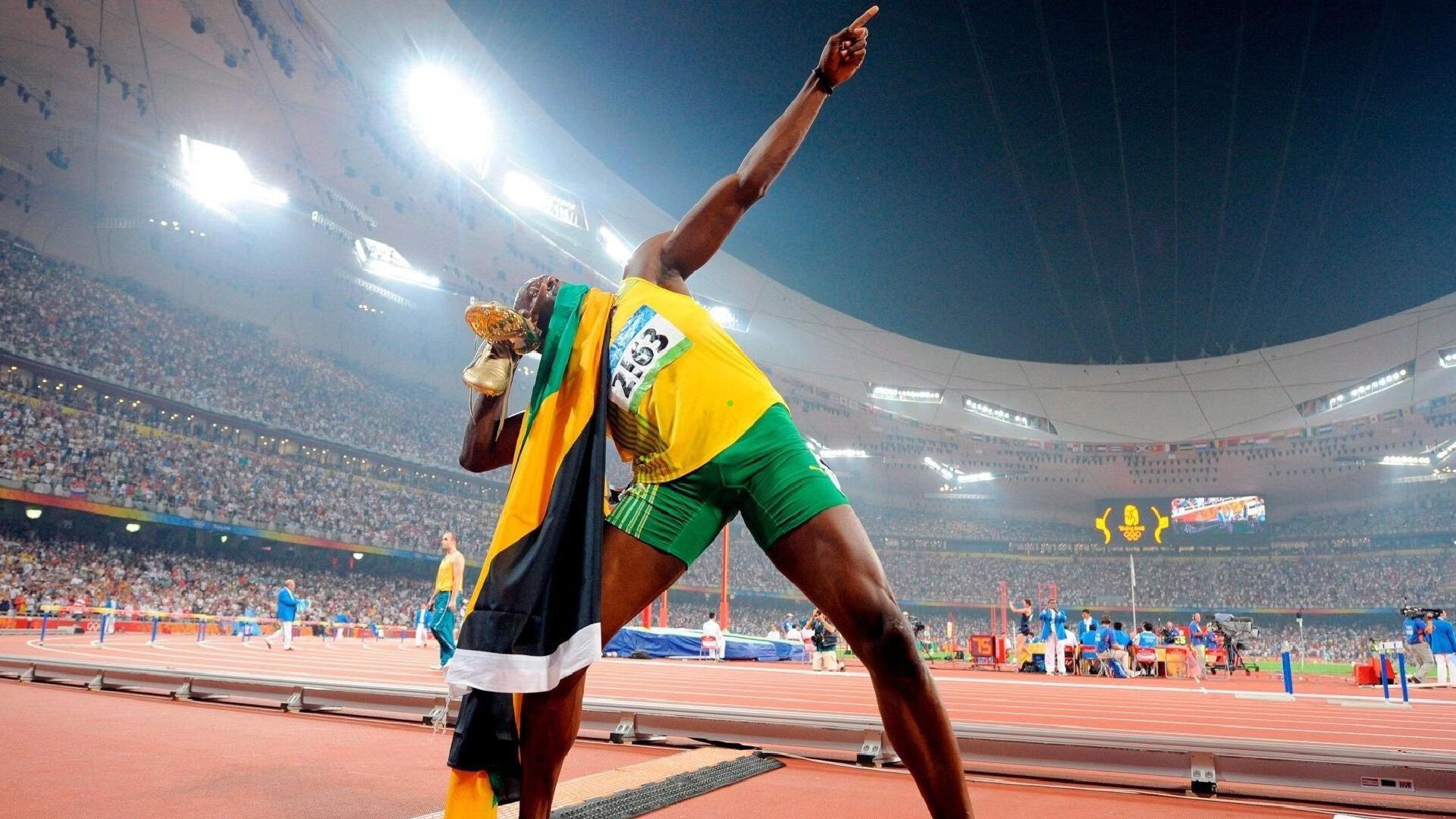 本土力量驱动未来,访广州足坛名嘴陈曦,解读青训本土>年轻新趋势